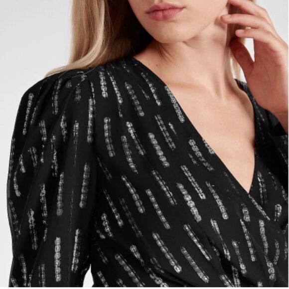 Express Metallic Faux Wrap Ruched Midi Dress XS - Picture 3 of 10